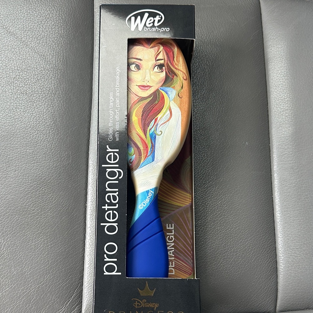 Wet Brush Pro Detangler - Disney Princess Design Belle